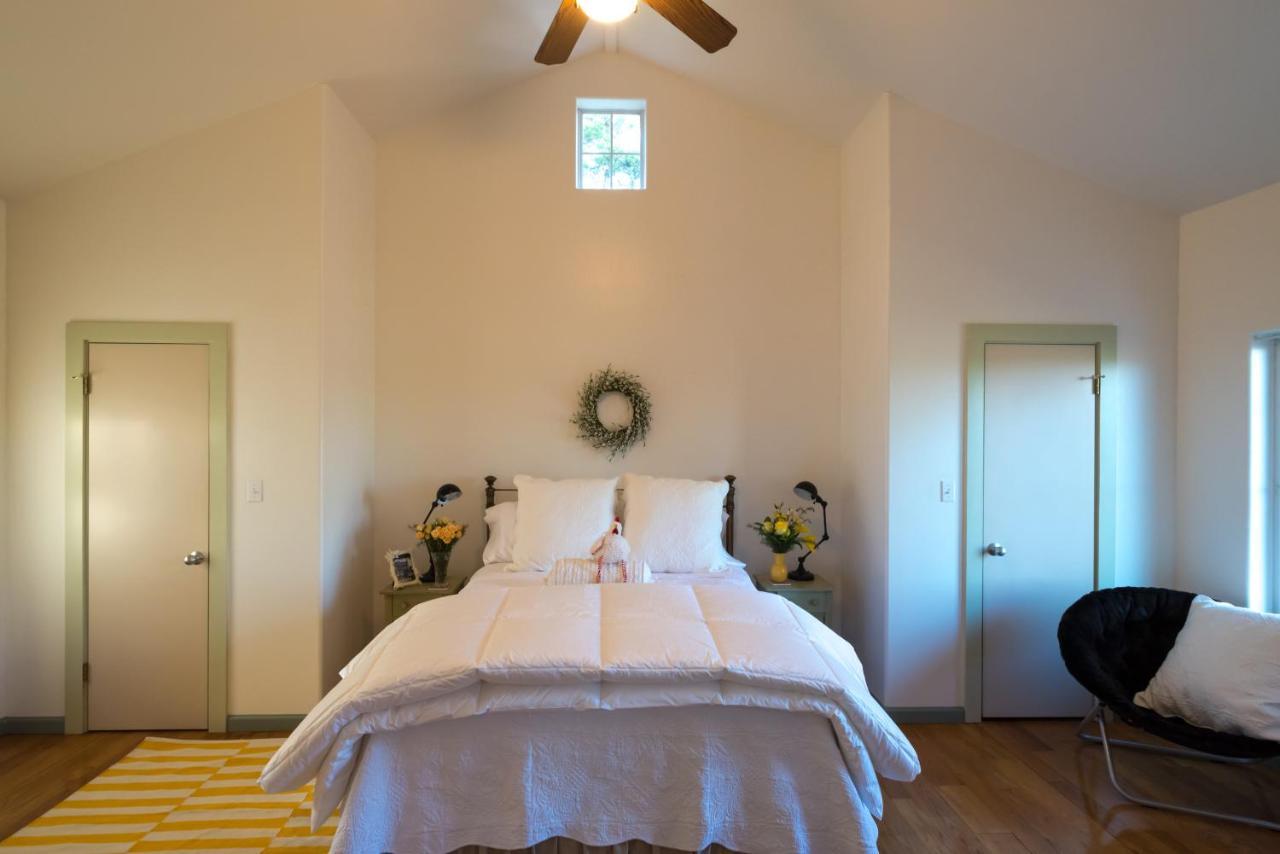 The Rivery Retreat, Choose From Luxury Guesthouse Cabin Or Suite In Lake Austin Hill Country Exterior foto
